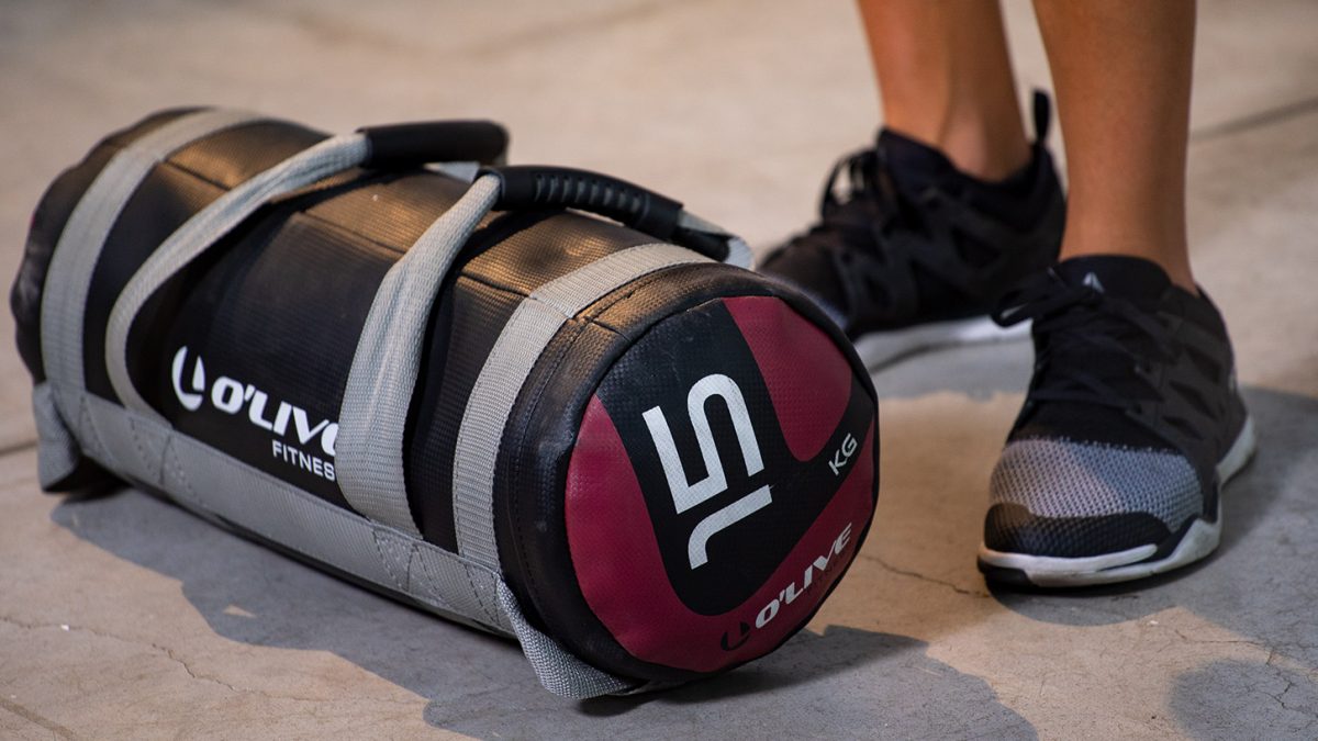 Sandbag exercises - Sandsack-Übungen - Exercices sacs de sable - EVO Fitness