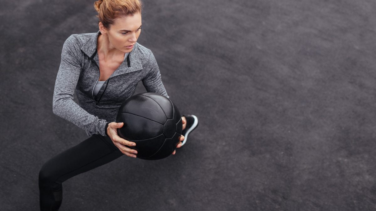 medicinal ball twist